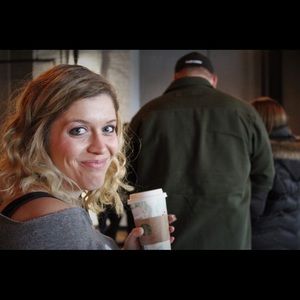 Meet your Posher, Jenalee